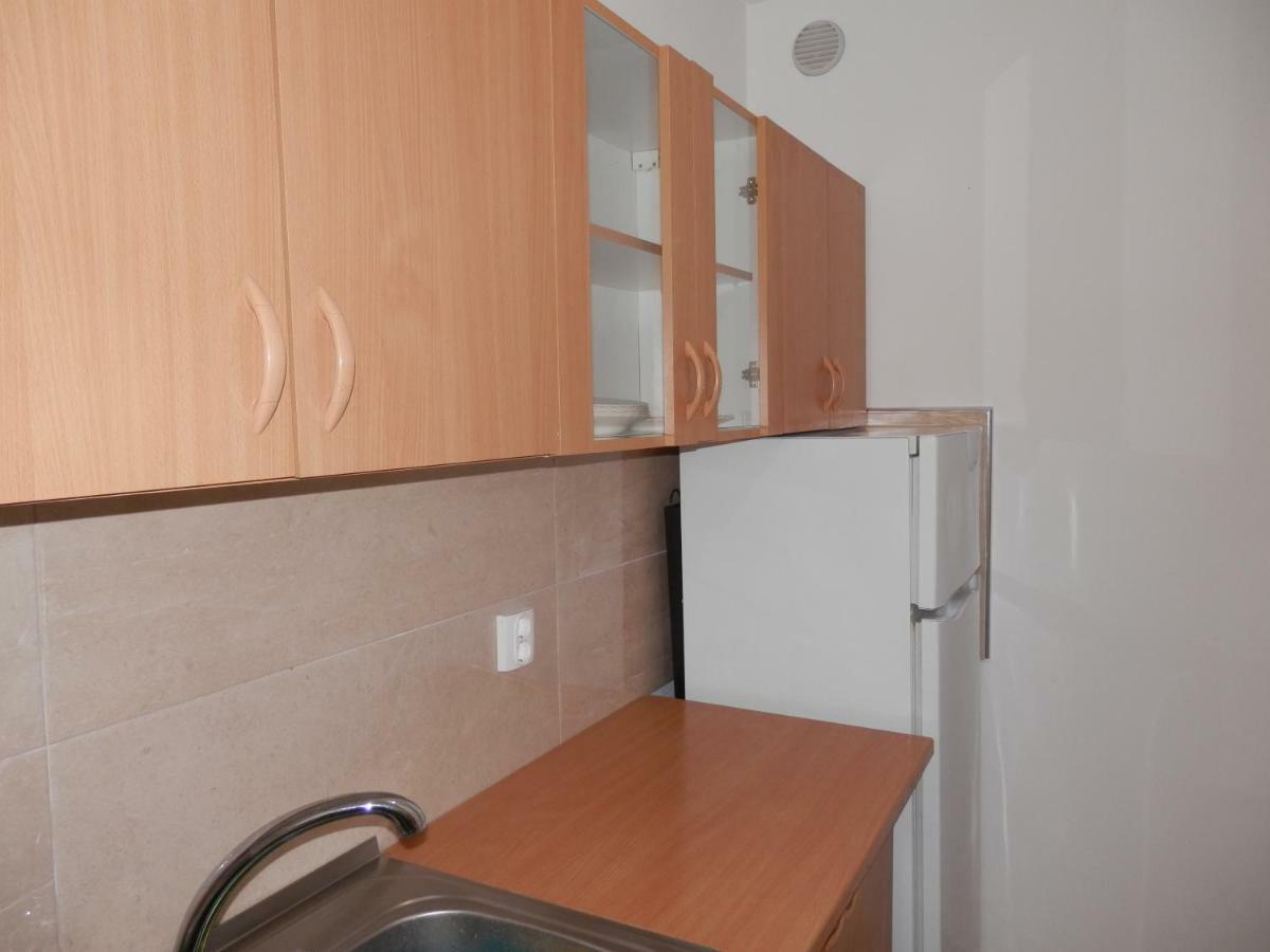 Apartment Jadranka PUY Eksteriør bilde