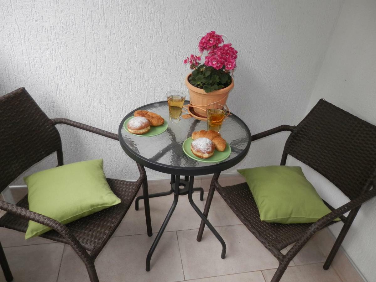 Apartment Jadranka PUY Eksteriør bilde